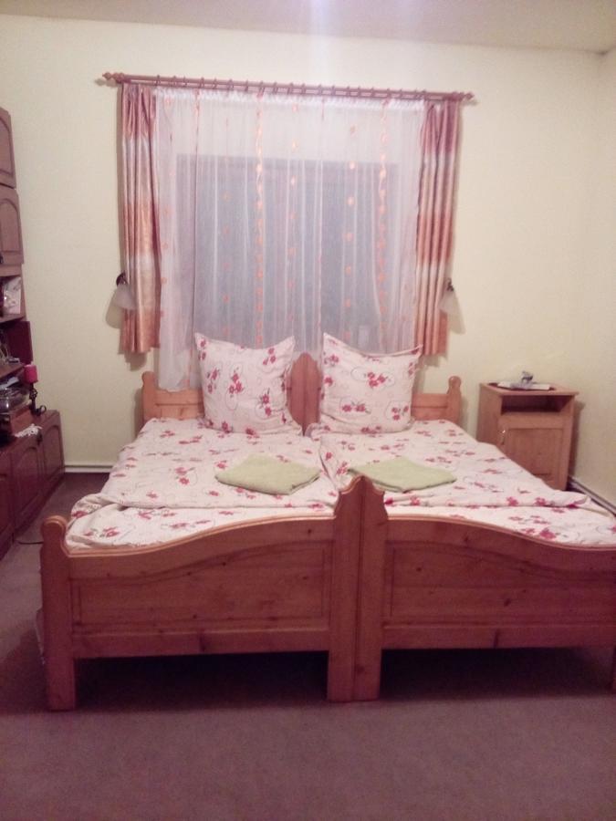 Csergo Ildiko Vendeghaz Hotel Lăzarea Eksteriør billede
