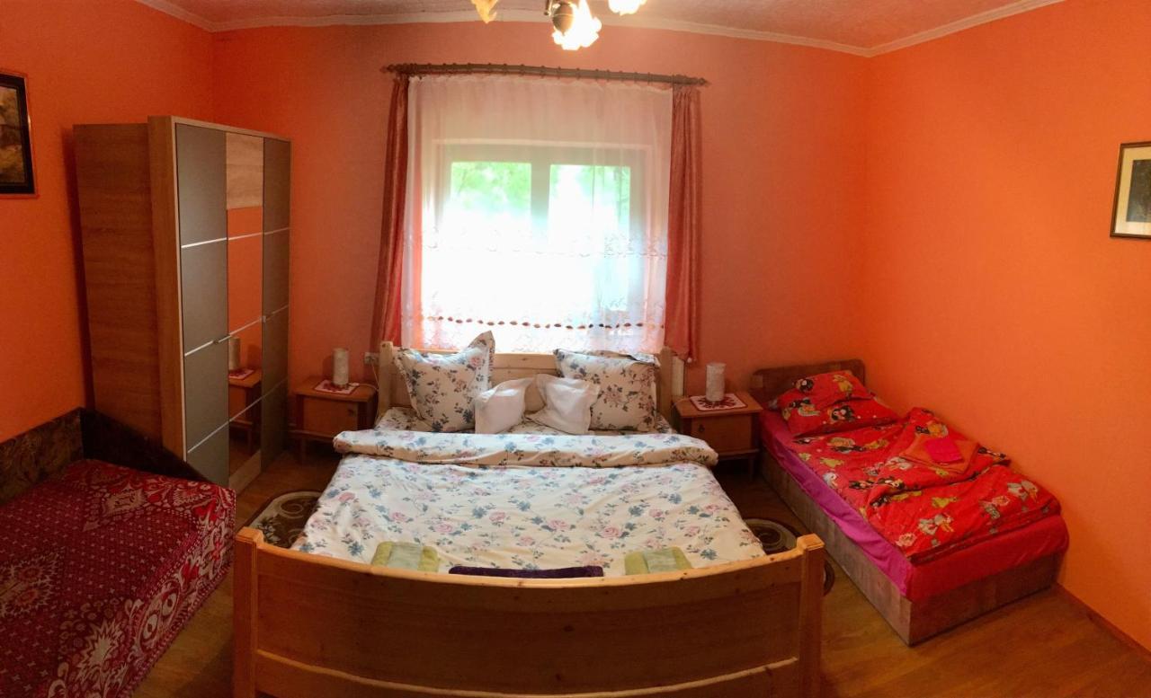 Csergo Ildiko Vendeghaz Hotel Lăzarea Eksteriør billede