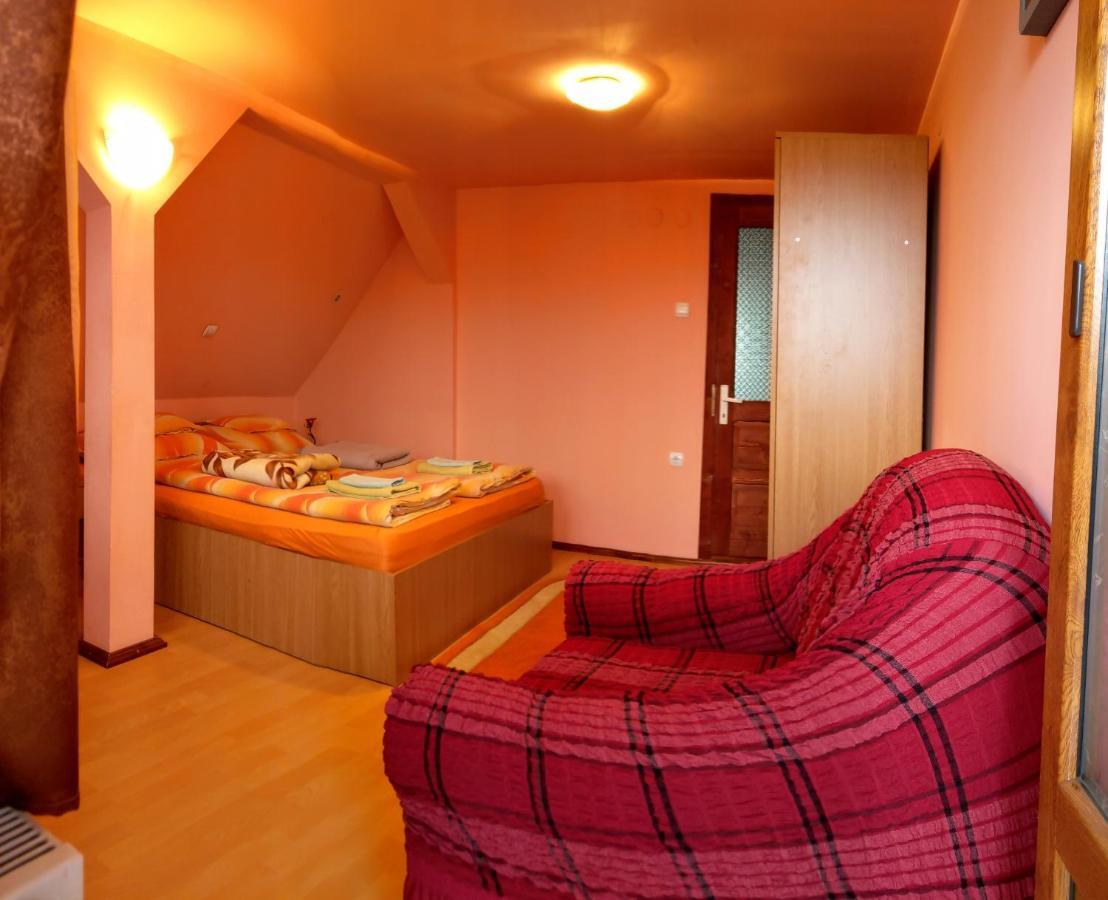 Csergo Ildiko Vendeghaz Hotel Lăzarea Eksteriør billede